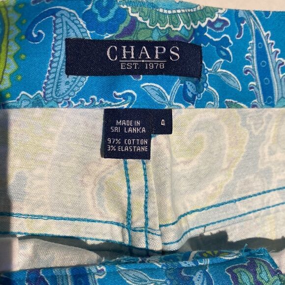 Bright paisley print capris by chaps size 4 - Picture 3 of 8